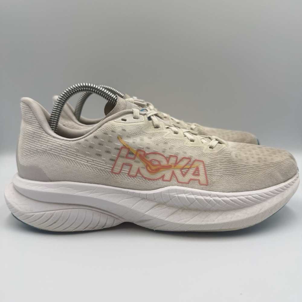 Hoka One One Mach 6 Women's Size 10 B Athletic White Running Shoes Sneakers